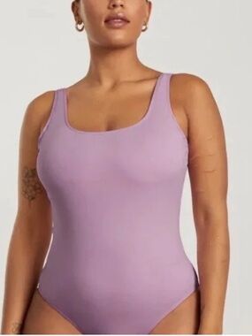Everlane Square neck size medium lilac purple one piece swimsuit